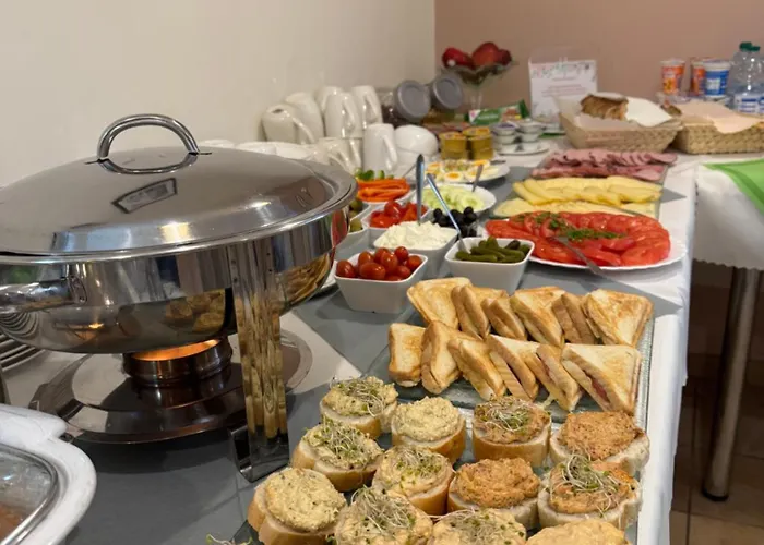 Willa Anna - Pokoje Goscinne *